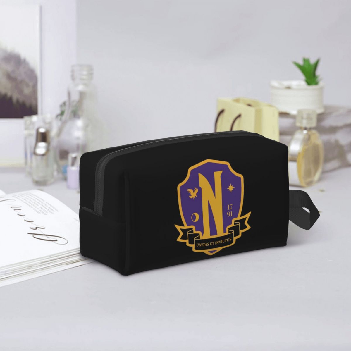 Nevermore Academy Crest (temiz - Beauty Makeup Academy incelemesi ve fiyatı
